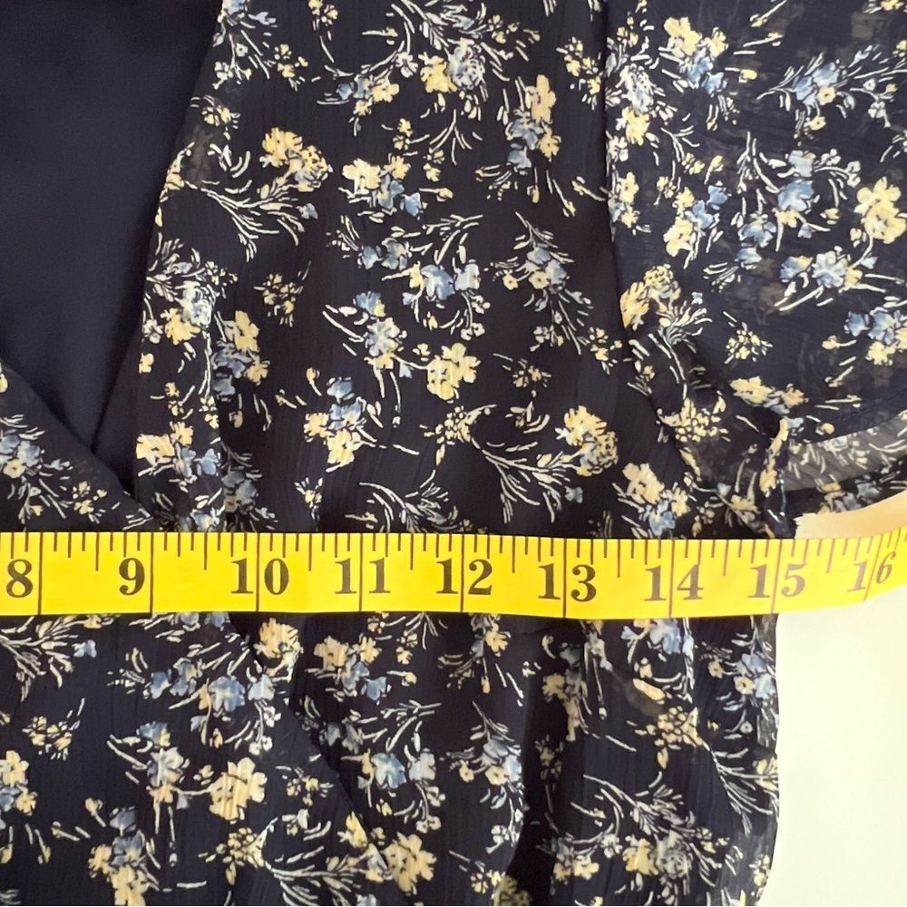 Womens Sheer Navy Floral Peasant Top Size S Flutter Sleeve Fairy Cottagecore - Picture 5 of 8